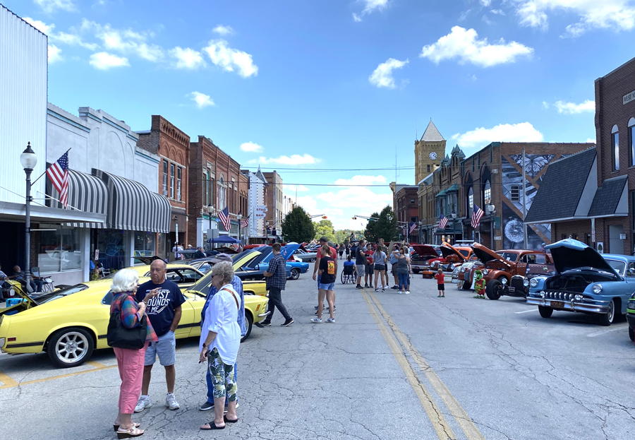 Scenes from the downtown car show | News Banner