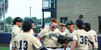 Norwell lowers class requirement to four for extracurriculars