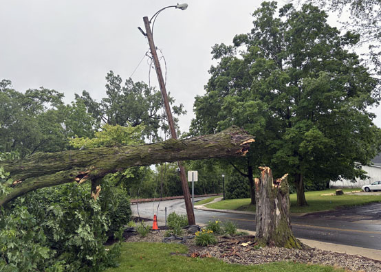 Storm knocks out power across county | News Banner