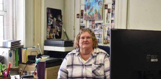 Courthouse head custodian retires after three decades