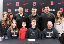 Arnold signs with Huntington for baseball
