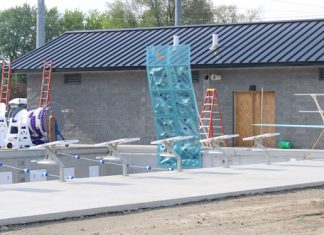 Going vertical at the pool