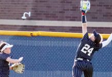 Knights improve to an 18-4 record with win over Bruins