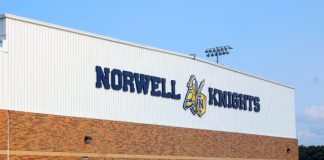 Norwell school board reviews seclusion and restraint policy