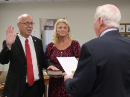 Bluffton marks one year with Mentzer as mayor