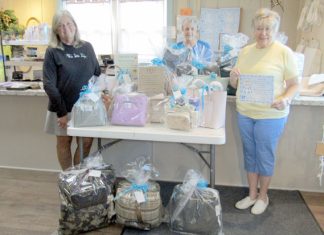Purse Bingo with the Psi Otes on Monday, Sept. 18