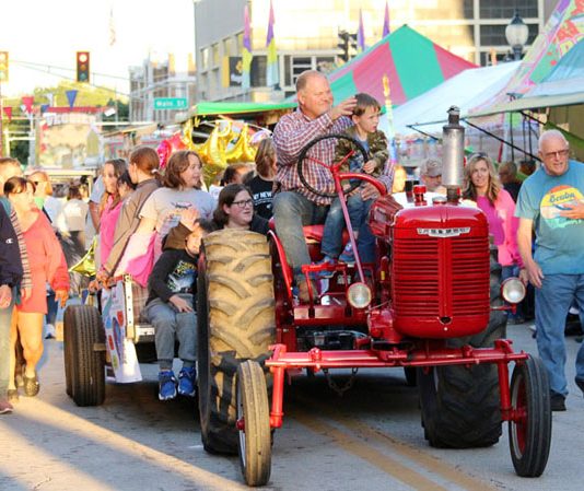 Bringing sunshine to Street Fair