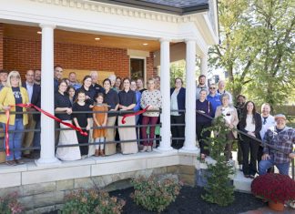 Wells County Chamber of Commerce celebrates ribbon cutting at Main & Central Baking Co.