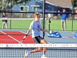Tigers win first regional match 25 years, advance to face Spartans in finals